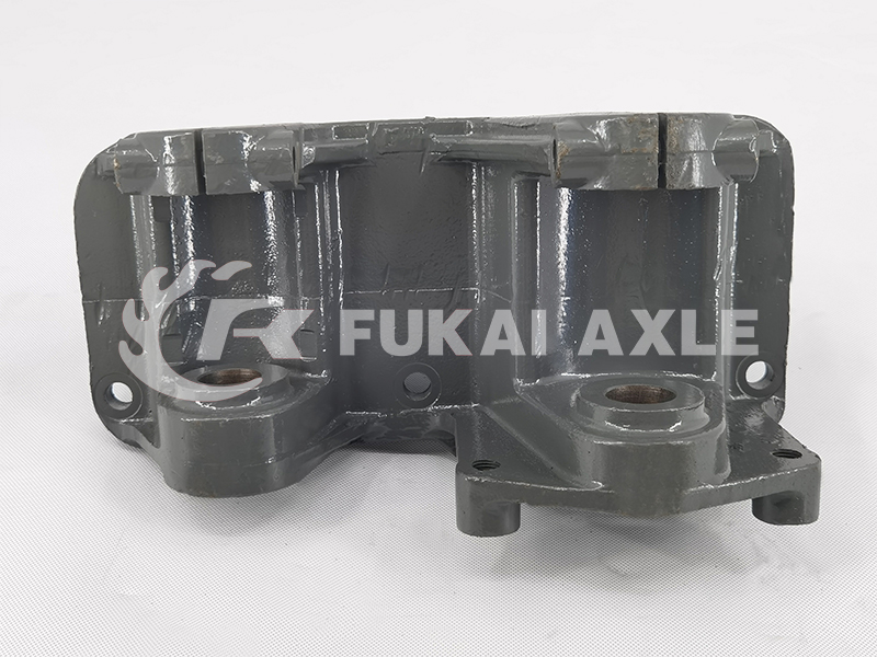 Front Spring Left Combination Bracket For Sinotruk Howo Truck Spare Parts WG9731520044/1 