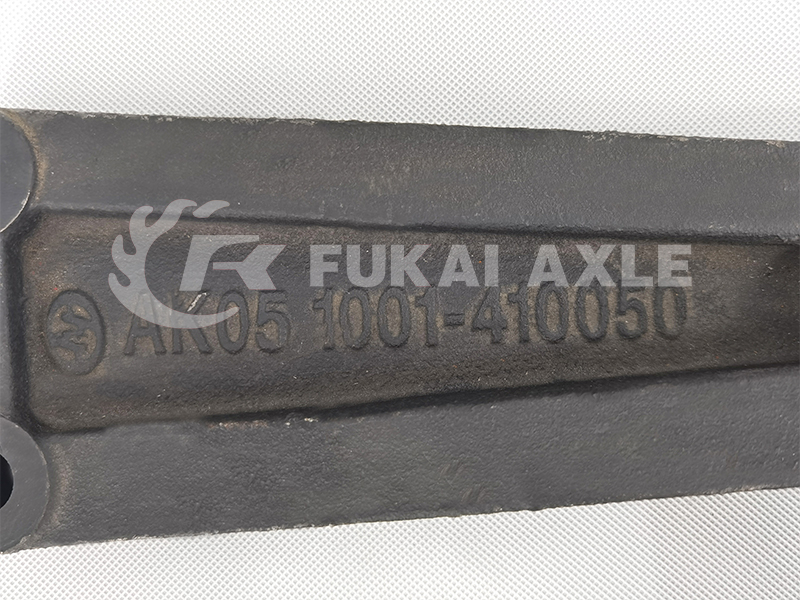 Engine Bracket For Saic Hongyan Jieshi  Spare Parts 1001-410050 1001-410060