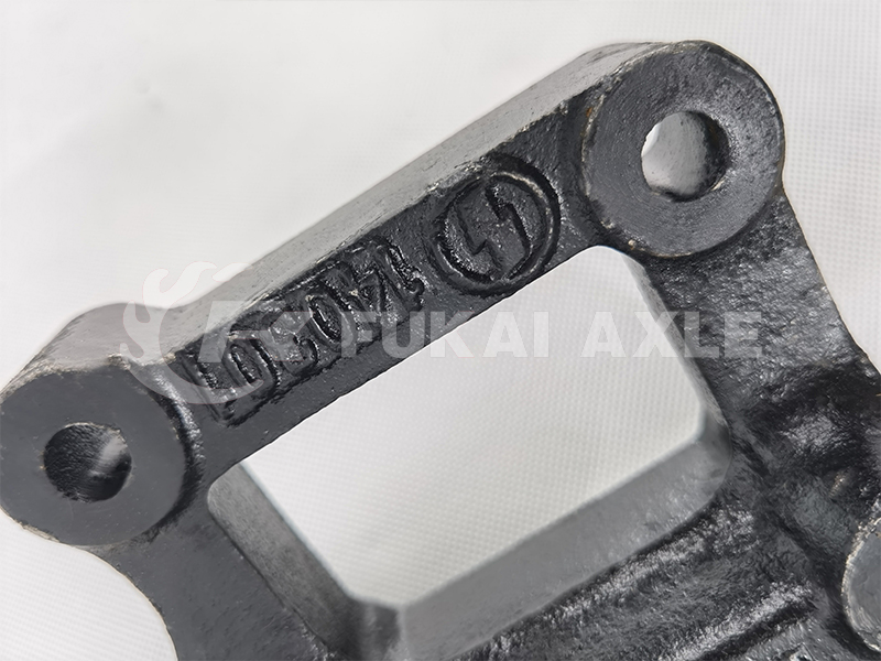 Engine Right Front bracket for Shacman M3000 Truck Spare Parts DZ95259590076