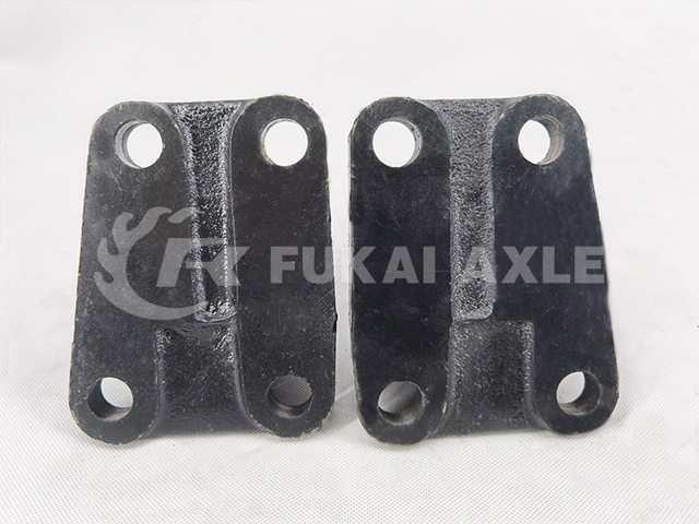 Engine Mount for Shacman Delong Truck Spare Parts Dz95259590083/Dz95259590084
