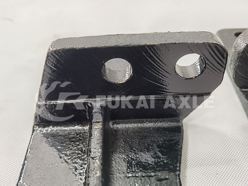 Engine Bracket for Foton Auman Truck Spare Parts H0101050122A0/H0101050121A0