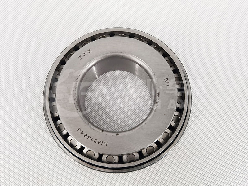 Differential Bearing For Sinotruk Howo Truck Spare Parts HM813843/813810