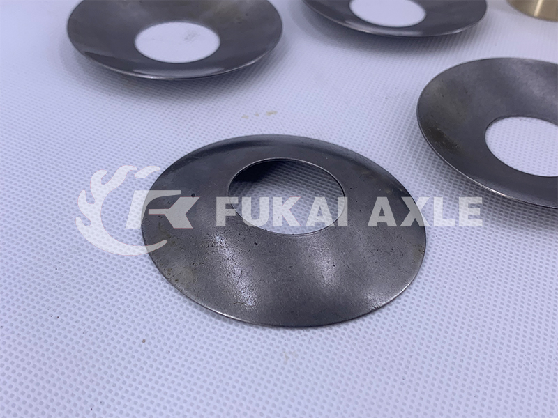 Differential Gasket Repair Kit for Sinotruk HOWO AC16 Truck Spare Parts WG9981320020/WG9981320320/WG9981320325