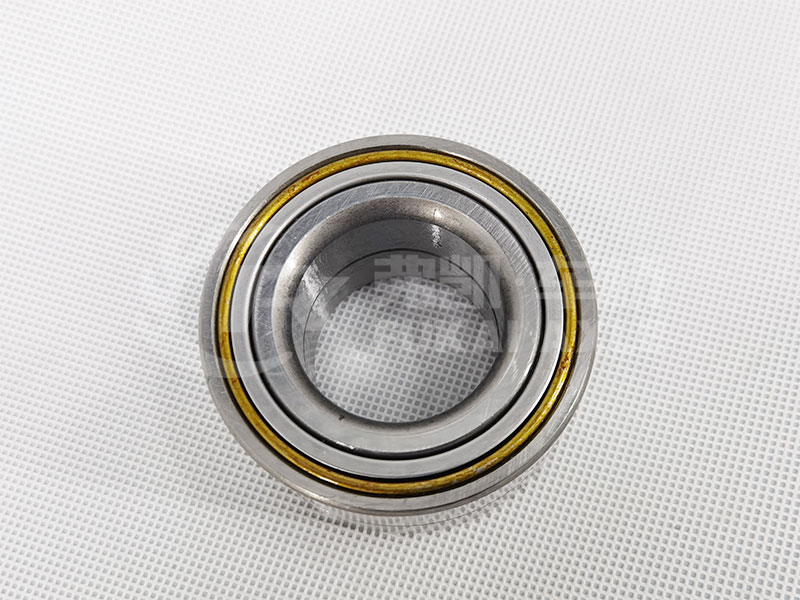 Steering Stem Head Bearing for Sinotruk HOWO T7 Truck Spare Parts 710W93420-0357