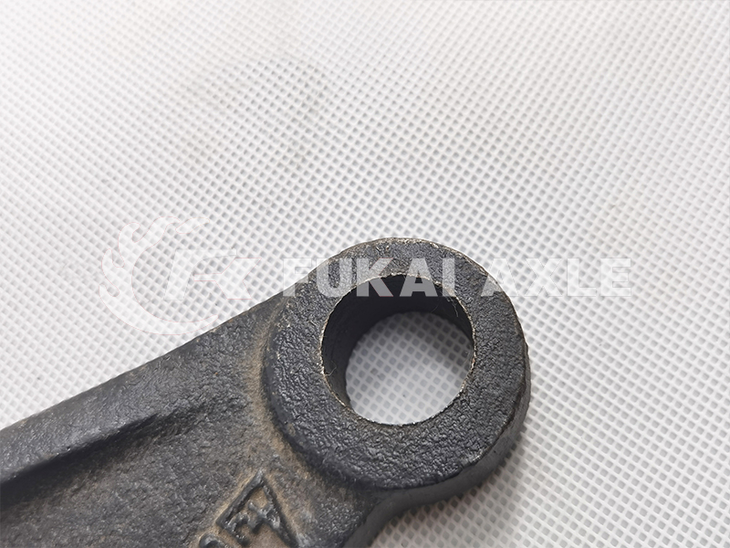 Shock Absorber Lower Bracket for FAW Jiefang Truck Chassis Parts 6905431-01/6905432-01