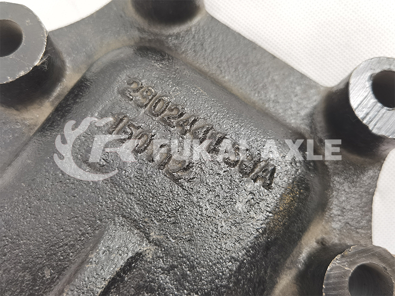 Front Spring Bracket for FAW Jiefang Truck Spare Parts 2902441-56A