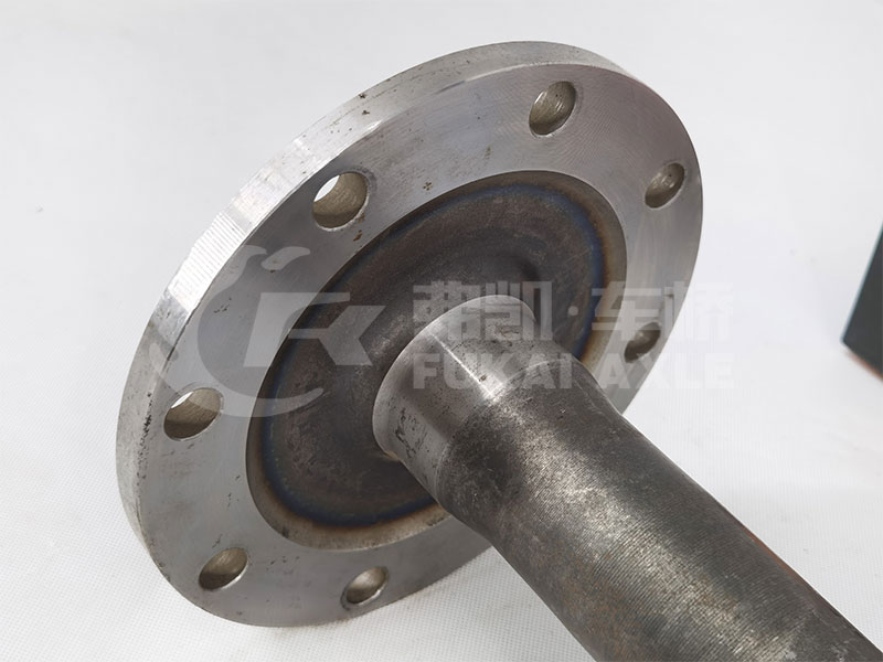 Half Shaft (with Differential Lock Side）For Sinotruk Truck Spare Parts AZ7117348083 WG7117348083
