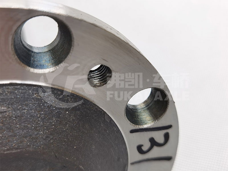 Half Shaft for Sinotruk Dongfeng Light Truck Spare Parts EQ1061 L=990mm 8-Holes Spline 16teeth
