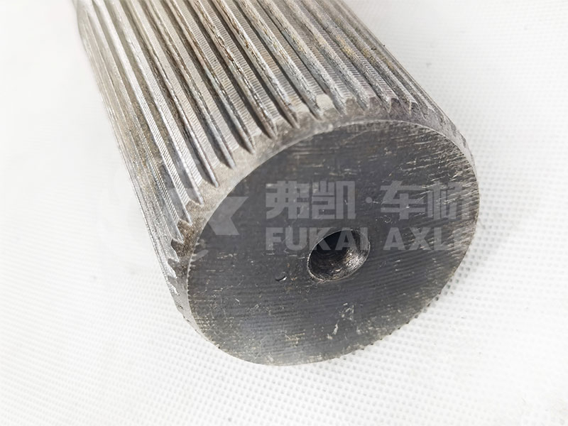 Axle Half Shaft (Right) for Sinotruk HOWO Truck Spare Parts AZ9716341010