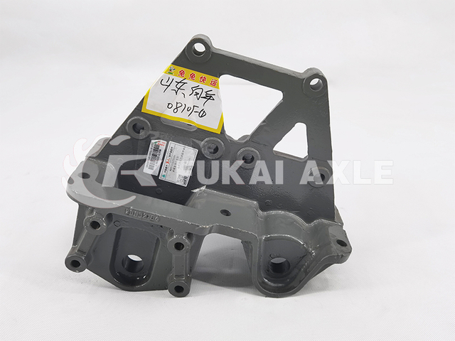 Front Spring Left Combination Bracket For Sinotruk Howo Truck Spare Parts WG9731520044/1 