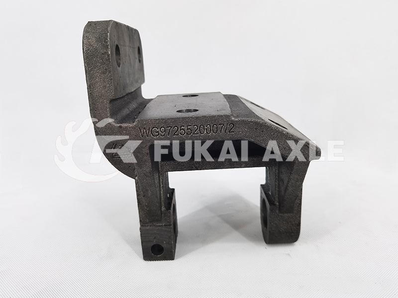 Front Spring Front Bracket For Sinotruk Howo Truck Spare Parts WG9725520007