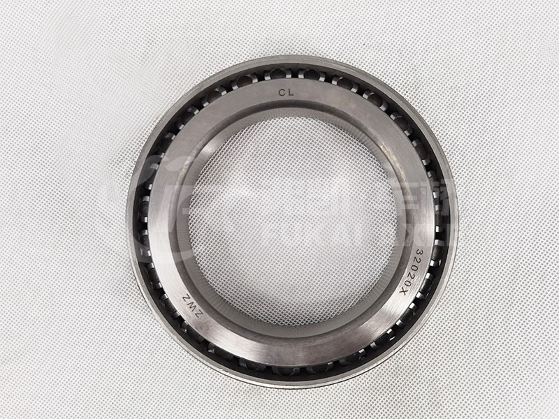 Tapered Roller Bearing For Sinotruk Howo MCP16 Axle Truck Spare Parts WG9142032020