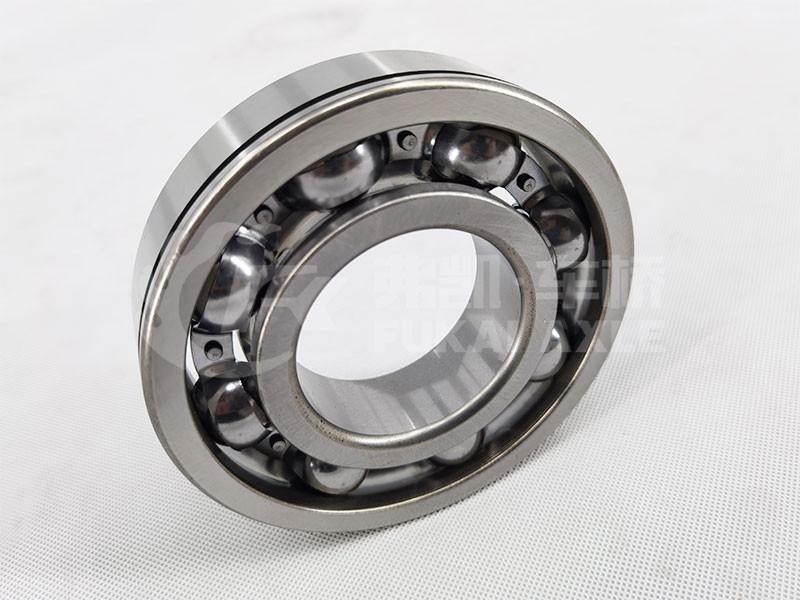 Radial Ball Bearing for Sinotruk HOWO Truck Spare Parts 6313N WG712106313N
