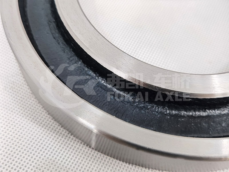 Rear Wheel Oil Seal Seat for Dongfeng Kinland Auto Truck Spare Parts 31ZHS01-04075
