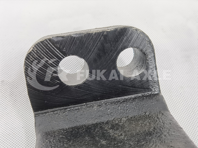 Engine Front Bracket for Shacman Truck Spare Parts Dz95259590132 Dz95259590131