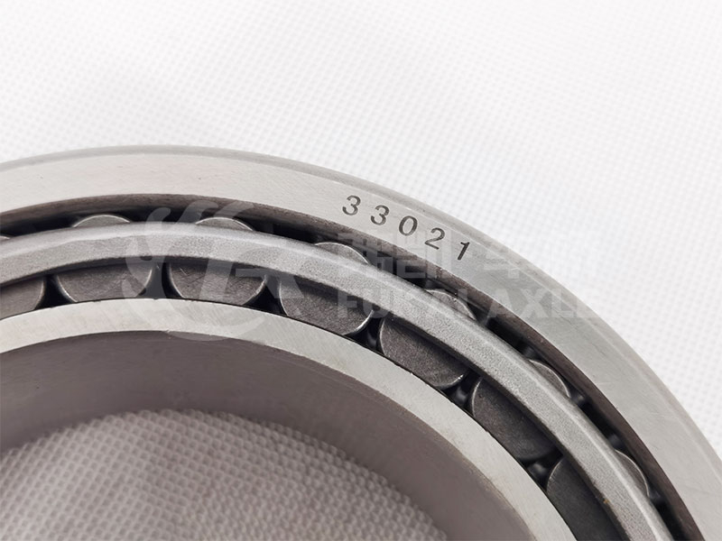 Differential Bearing for Shacman Delong Hande 425 Axle Truck Spare Parts 33021 06.3232488.0183 HD95129328004 