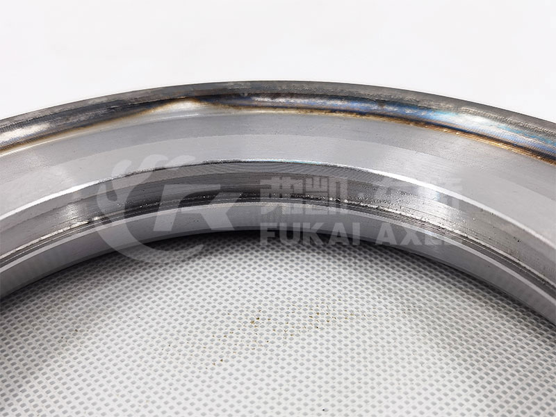 Rear Wheel Oil Seal Seat for Shacman Delong Truck Spare Parts 9112340280