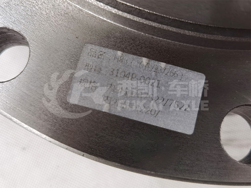 Rear Wheel Hub for Saic Hongyan Genlyon H8b Truck Auto Spare Parts 3104p-0021 5801768140