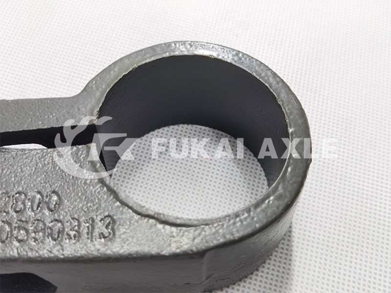 Gearbox Pipe Clamp For Sinotruk HOWO Truck Spare Parts AZ9770590313