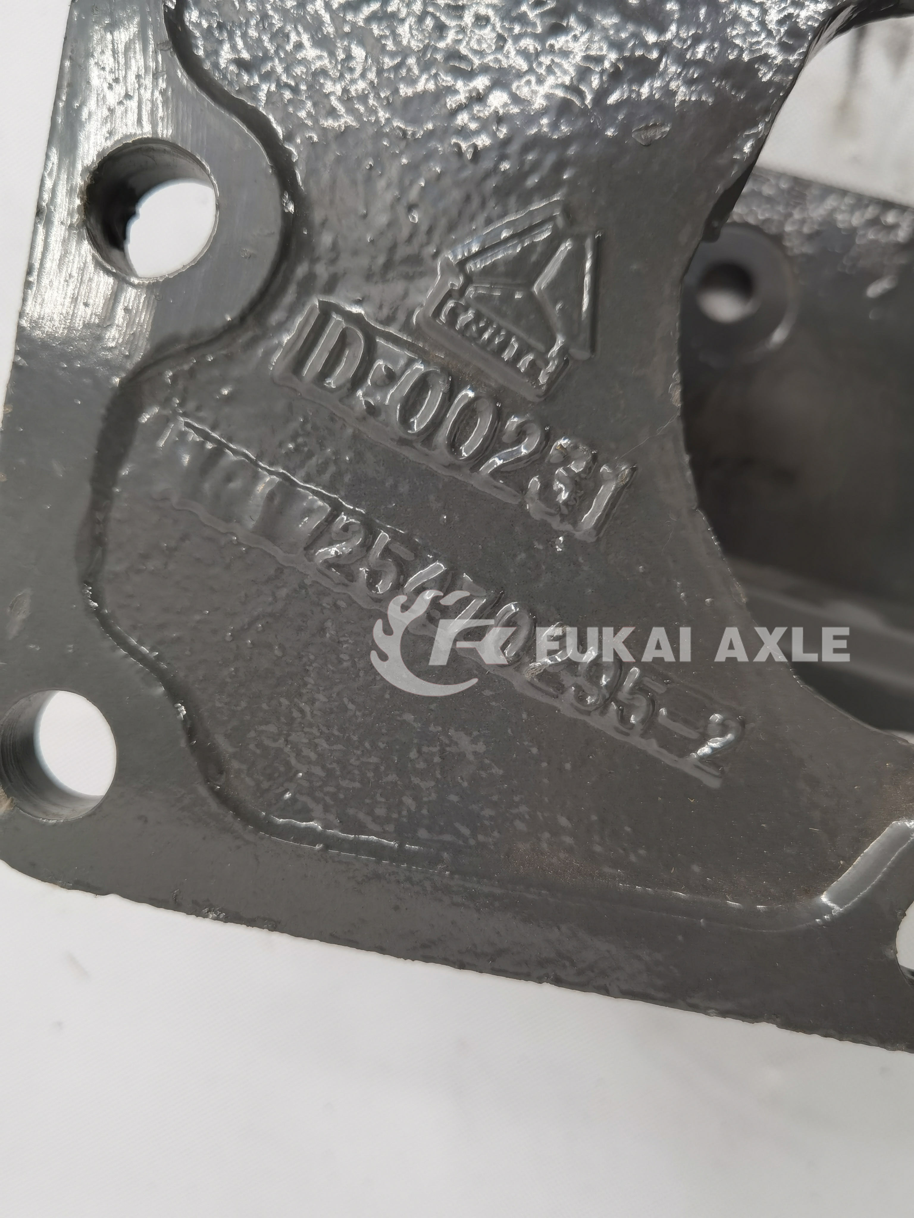 Steering Gear Bracket For Sinotruk HOWO Truck Spare Parts WG9725470295
