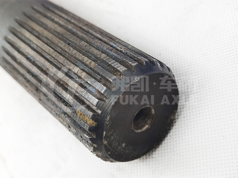 Half Shaft for Sinotruk Light Truck Spare Parts 18040 900MM Hole Diameter 12MM 27 Teeth