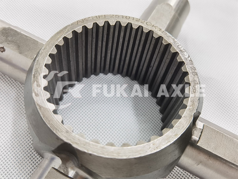 Inter-axis Cross Axis for Sinotruk Steyr/HOWO AC16 Axle AZ9981320139