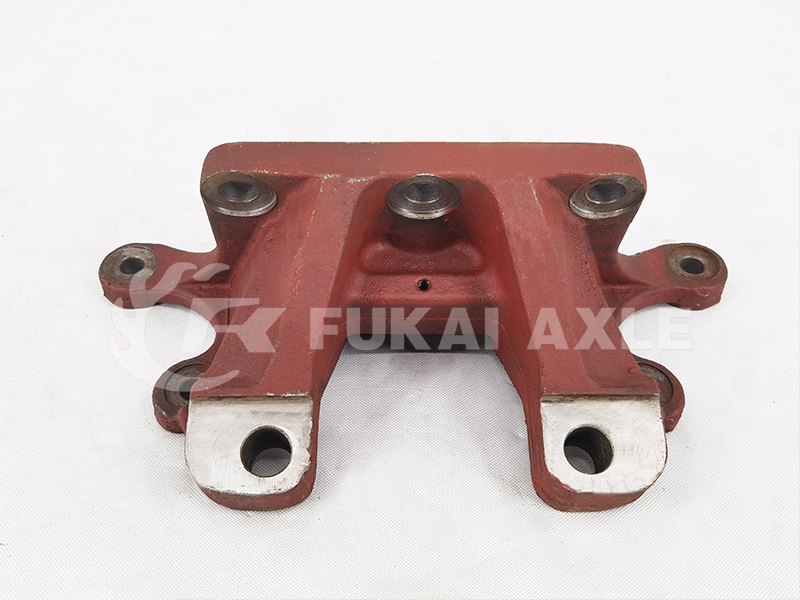Chamber Bracket for Qingte Truck Spare Parts QT300S72