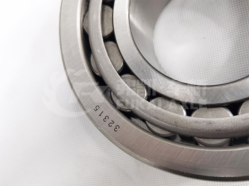 Taper Roller Bearing for Sinotruk Truck Spare Parts 190003326547 32315 