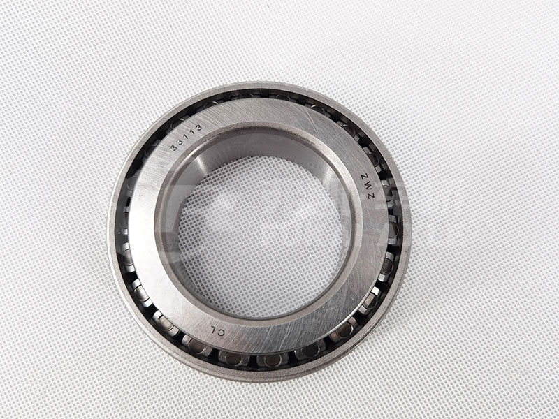 Tapered Roller Bearing for Sinotruk HOWO Truck Spare Parts Rear Wheel Bearing 33113 7813e 