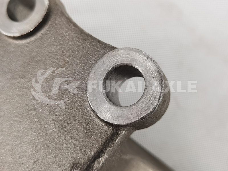 Engine Mount for Shacman Delong Truck Spare Parts Dz96259592101 Dz96259592102