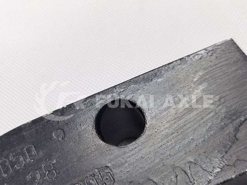 Front Shock Absorber Common Connection Shaft for Foton Auman Truck Chassis Parts 1124129200005