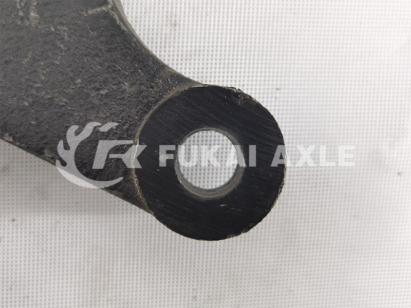 Front Steel Bracket for FAW-Jiefang Truck Spare Parts 2902444-76W