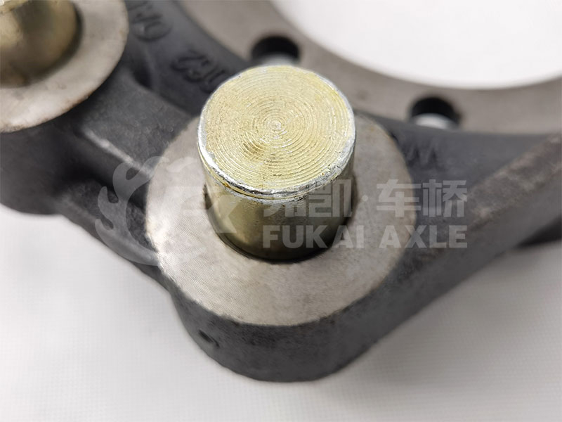 Brake Base for Sinotruk HOWO AC16 Truck Spare Parts WG9981340063/WG9981340062