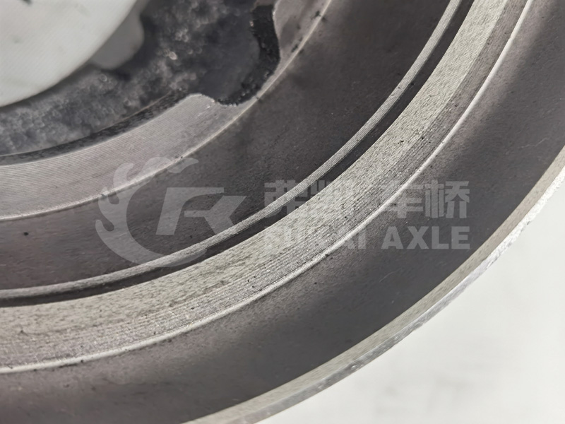 Rear Wheel Hub Assembly for Saic Hongyan New Kingkan Truck Spare Parts 5801852562 3104-79007
