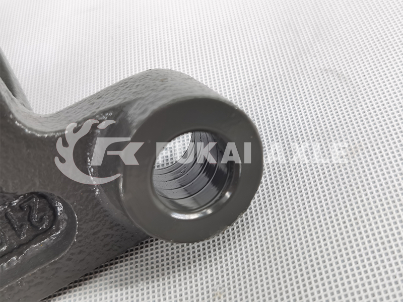 Stabilizer Bar Clip For Sinotruk HOWO Truck Spare Parts WG9925682111