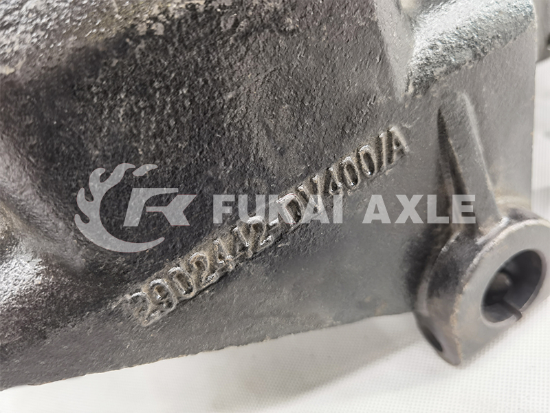 Front Spring Front Bracket for FAW Jiefang Hanwei Jh6 Spare Parts 2902441-DV400 2902442-DV400