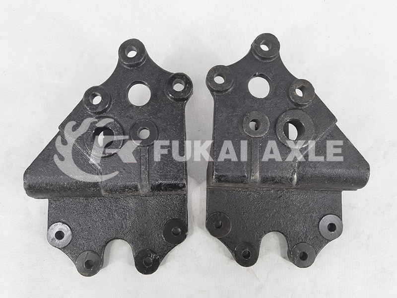 Liberation Front Spring Front Bracket for FAW Jiefang 2902441-DK097 2902442-DK097