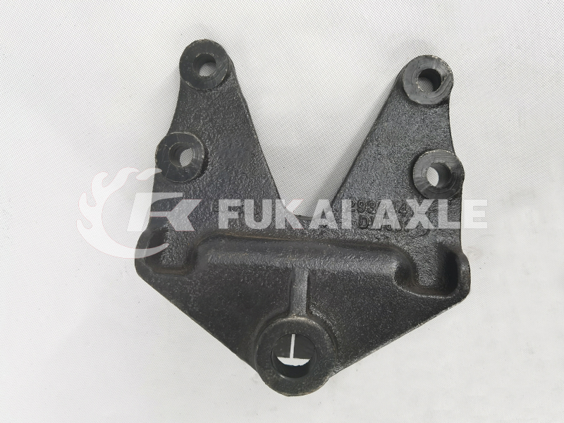 Front Spring Bracket for FAW Jiefang Truck Spare Parts 2932441-DW601