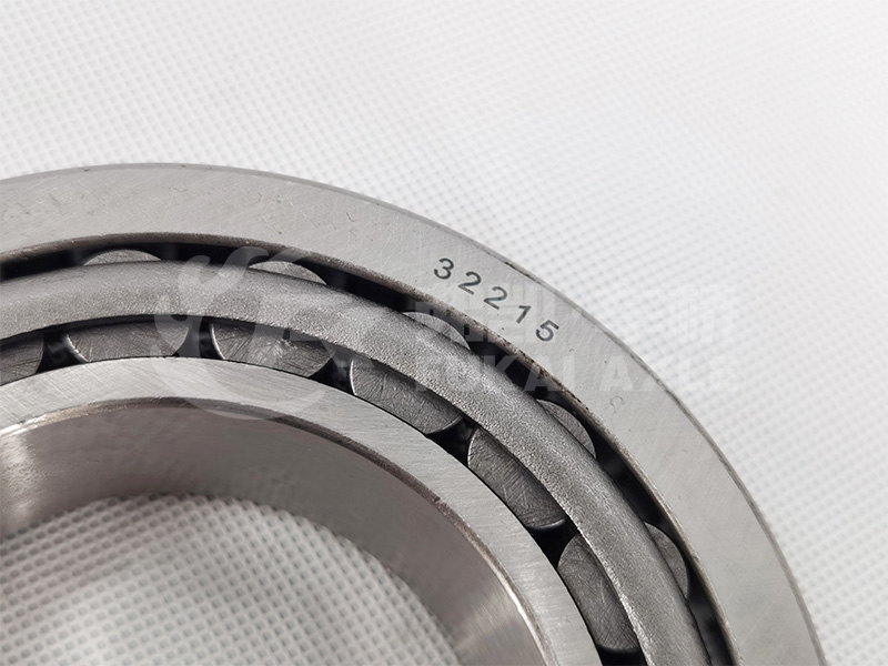 Tapered Roller Bearing for Shacman Hande Truck Spare Parts 810W93420-6096 32215 
