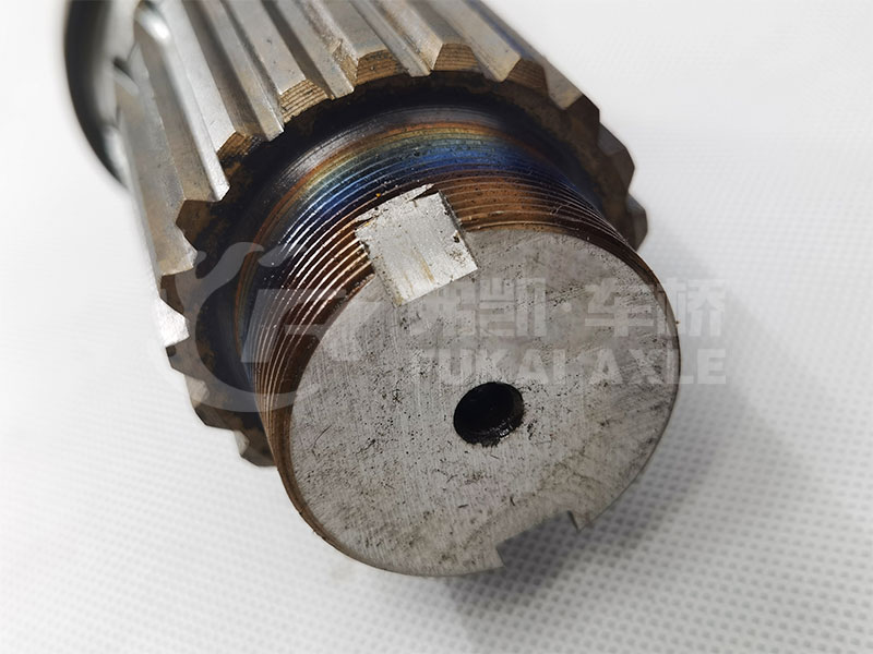 Through Shaft for Hongyan Genlyon H8b Truck Spare Parts 581600170 42102318 