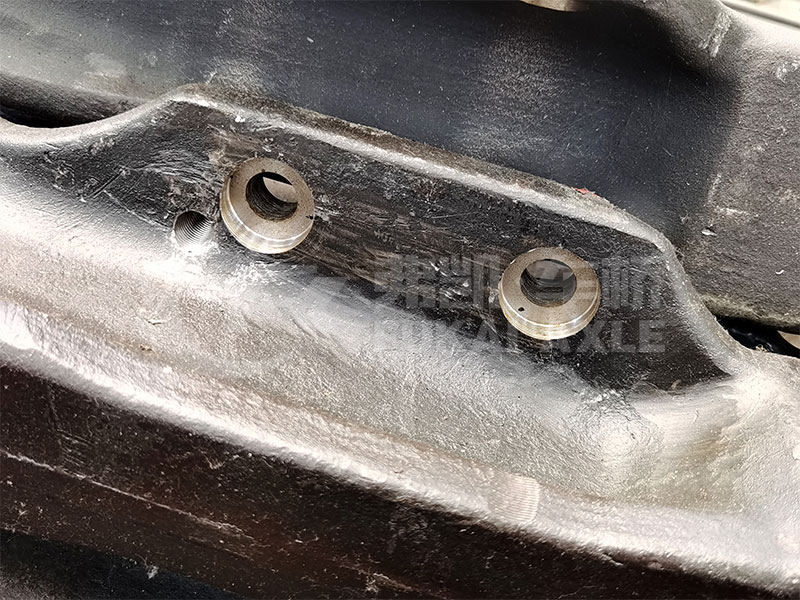 Front Axle for Saic Hongyan Kingkan Truck Spare Parts 30c04-01011