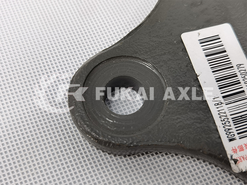 Front Spring Connecting Plate For Sinotruk Howo Truck Spare Parts WG9925522118