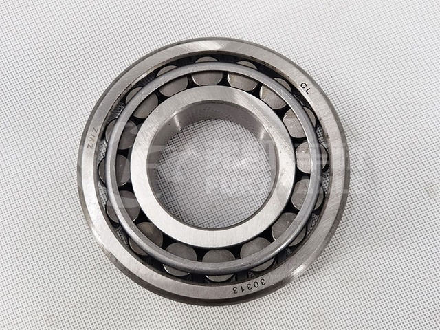 Front Wheel Hub Bearing for Sinotruk Man Axle Truck Spare Parts 30313 7313E WG4005415514