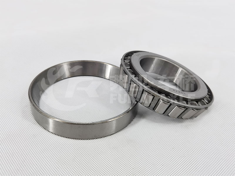 Tapper Roller Bearing for Dongfeng Kinland 485 Axle Truck Spare Parts 30215 7215 7215E