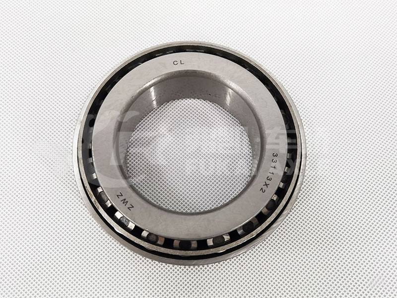 Tapered Roller Bearing for Sinotruk HOWO Truck Spare Parts Rear Wheel Outer Bearing 33113X2 7813e