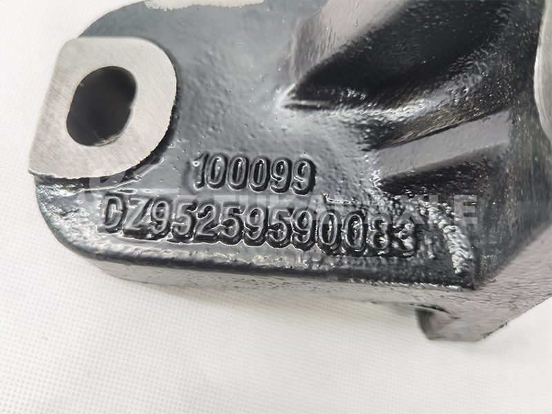 Engine Mount for Shacman Delong Truck Spare Parts Dz95259590083/Dz95259590084