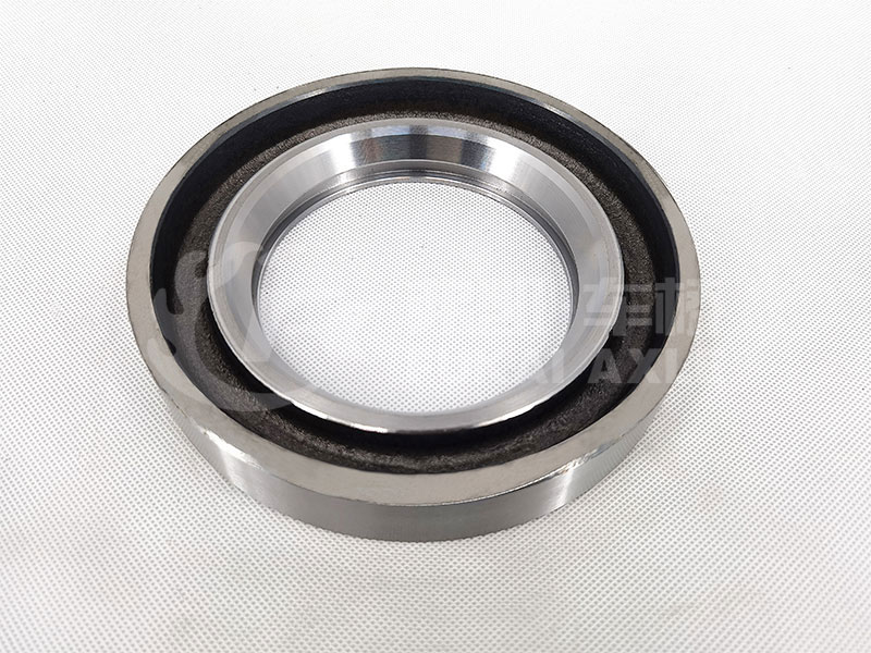 Rear Wheel Oil Seal Seat for Shacman Delong Truck Spare Parts 9112340280