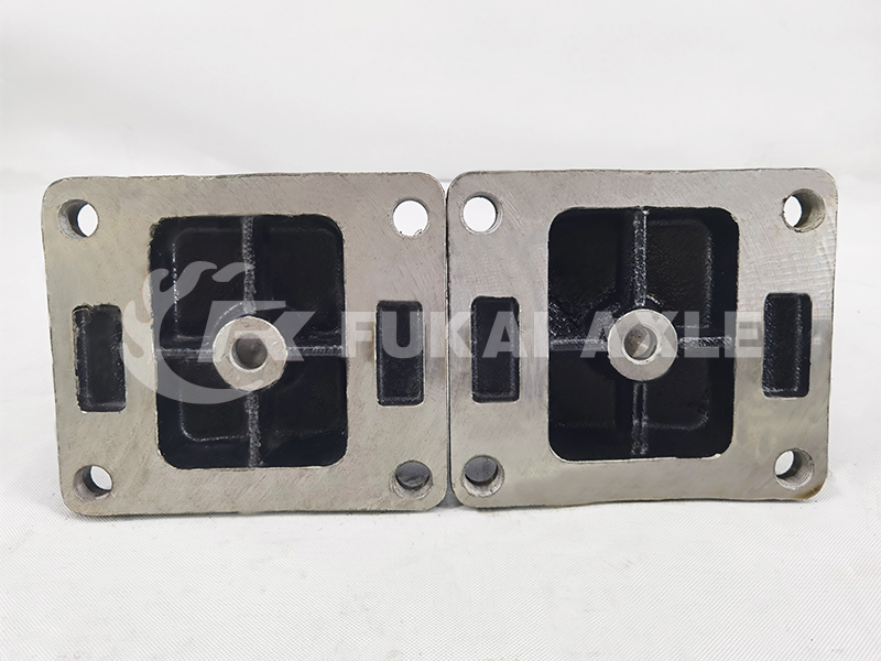 Leaf Spring Seat for Shacman Delong F3000 Spare Parts HD90149520031/HD90149520032