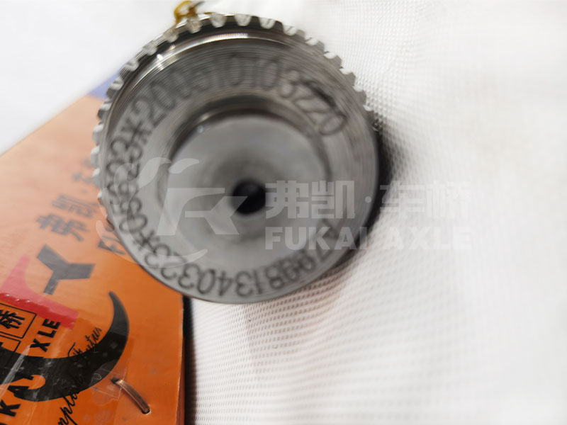 Half Shaft (new Style) For Sinotruk Howo AC16 Truck Spare Parts AZ9981340323 AZ9981340324