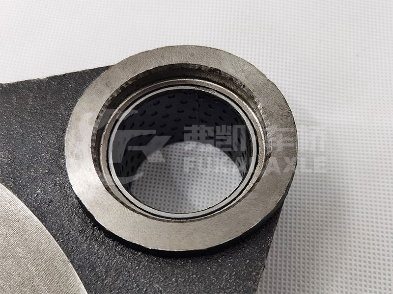 Brake Base for Sinotruk HOWO AC16 Truck Spare Parts WG9981340063/WG9981340062